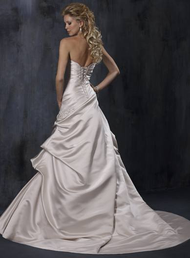 Orifashion Handmade Gown / Wedding Dress MA015
