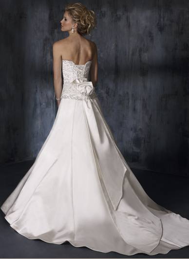 Orifashion Handmade Gown / Wedding Dress MA055 - Click Image to Close