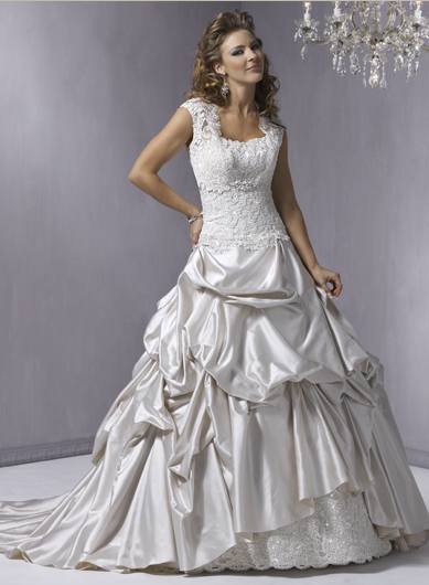 Orifashion Handmade Gown / Wedding Dress MA082