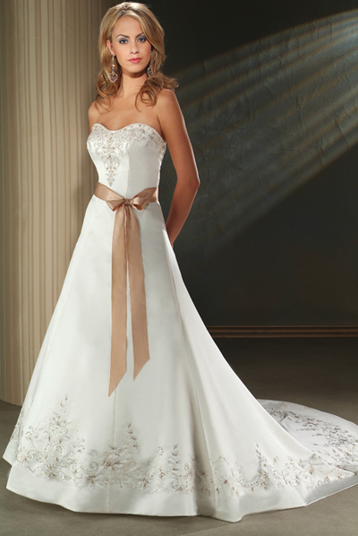 Orifashion HandmadeModest Embroidered Wedding Dress BO013