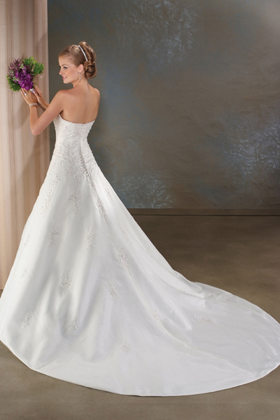Orifashion Handmade Gown / Wedding Dress BO056 - Click Image to Close