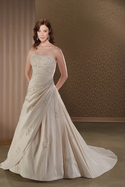 Orifashion Handmade Gown / Wedding Dress BO060