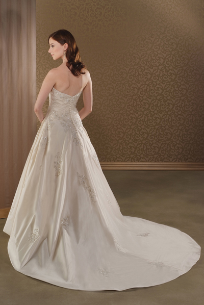 Orifashion Handmade Gown / Wedding Dress BO060 - Click Image to Close