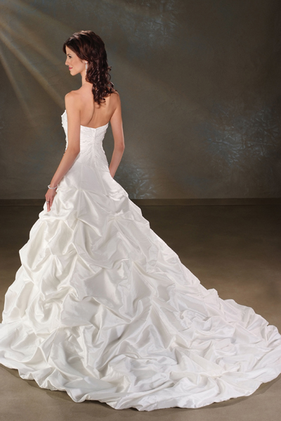 Orifashion Handmade Gown / Wedding Dress BO066 - Click Image to Close