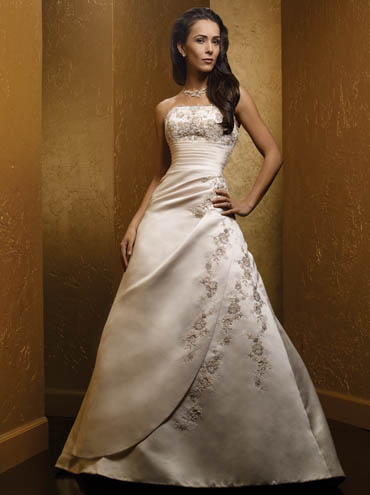 Wedding Dress_Crew neckline 10C222