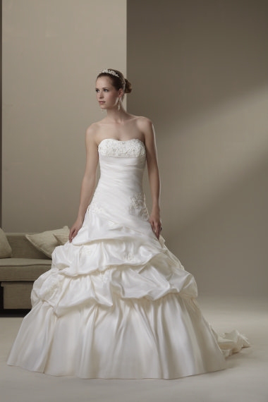 Wedding Dress_Strapless ball gown 10C317