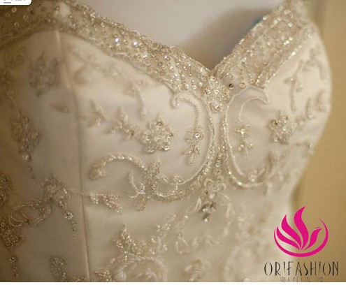 Orifashion HandmadeOrifashion HandmadeEmbroidered and Beaded Wed