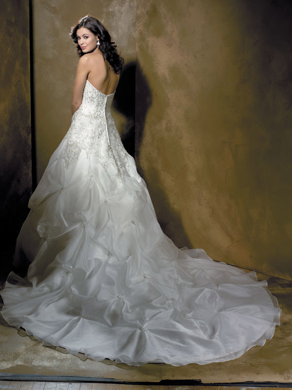 Orifashion HandmadeWedding Dress_Cathedral train AL008