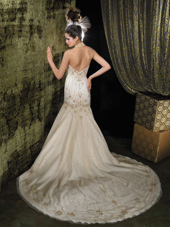 Orifashion HandmadeLuxury Embroidered and Beaded Wedding Dress A - Click Image to Close