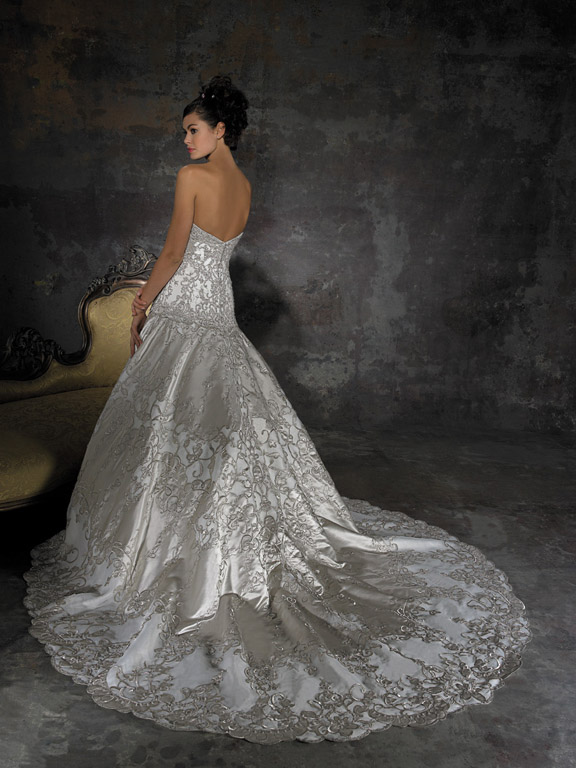 Orifashion HandmadeWedding Dress_Cathedral train AL134