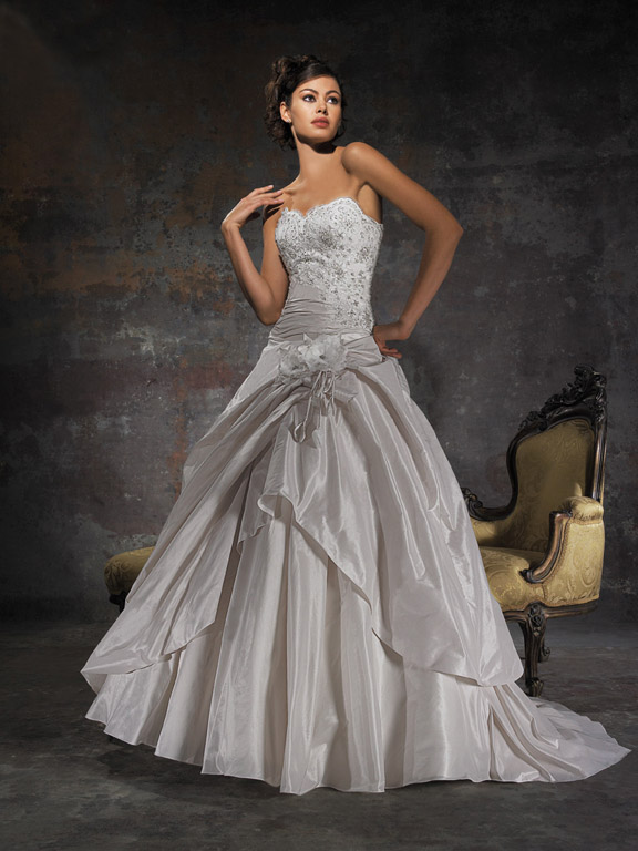 Orifashion HandmadeRomantic Silk Taffeta Wedding Dress AL137 - Click Image to Close