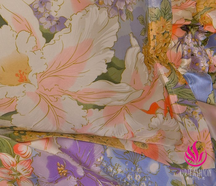 Orifashion Silk Bedding 8PCS Set Printed Floral Pattern King Siz