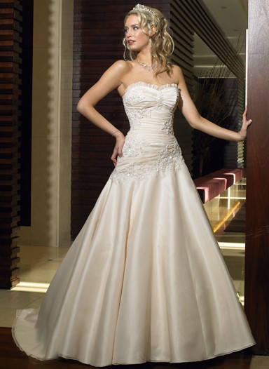 Wedding dress C928---------classic formal bridal gown - Click Image to Close