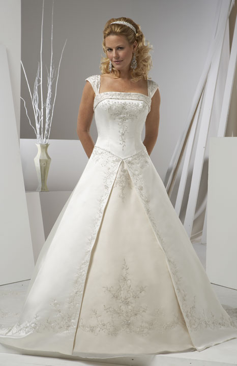 Bridal Wedding dress / gown C947 - Click Image to Close