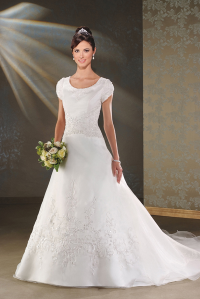 Bridal Wedding dress / gown C981