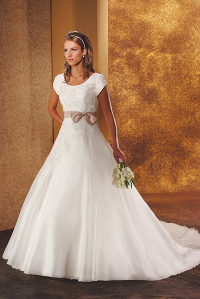 Bridal Wedding dress / gown C984