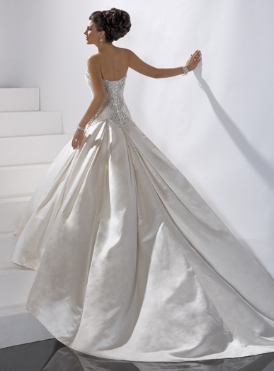 Orifashion HandmadeWedding Dress_Court style DC043