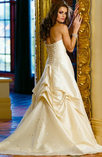 Wedding dress C909------------formal bridal gown - Click Image to Close