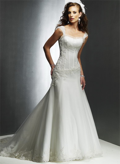 Golden collection wedding dress / gown GW024 - Click Image to Close