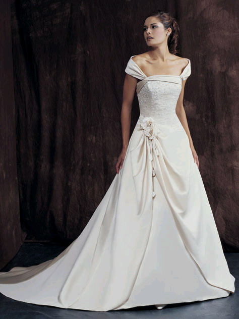 Golden collection wedding dress / gown GW041