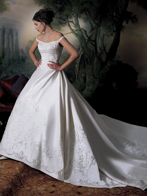 Golden collection wedding dress / gown GW079