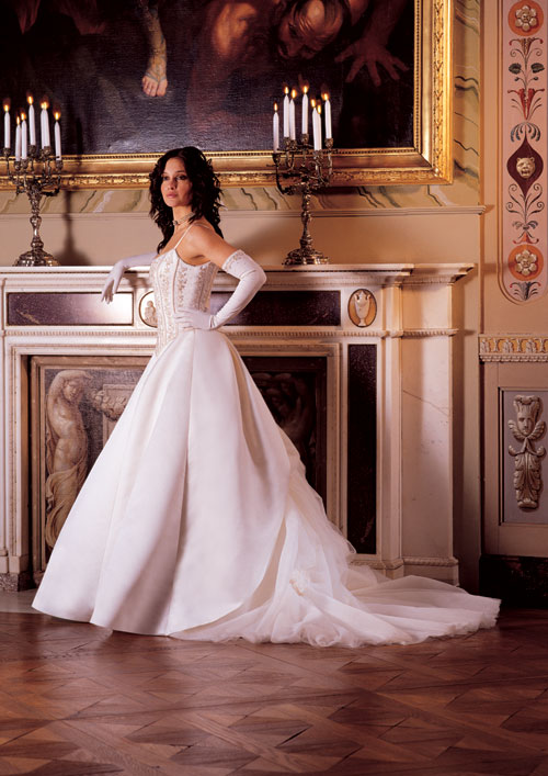 Golden collection wedding dress / gown GW129