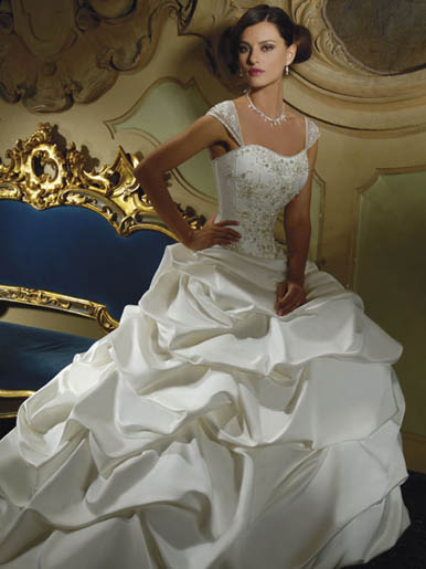 Golden collection wedding dress / gown GW150 - Click Image to Close