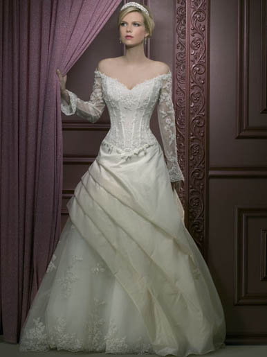 Golden collection wedding dress / gown GW175 - Click Image to Close