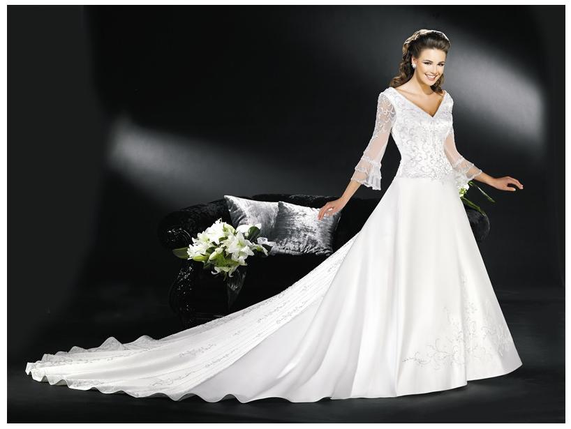 Golden collection wedding dress / gown GW185