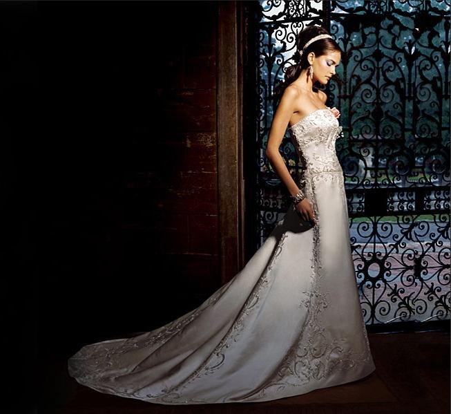 Embroidered Strapless A-Line Bridal Gown / Wedding Dress EG43 - Click Image to Close