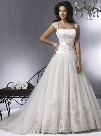 Orifashion Handmade Gown / Wedding Dress MA110