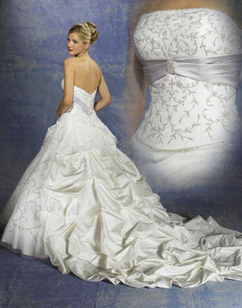 Wedding Dress_Caught-up cathedral train SC062 - Click Image to Close