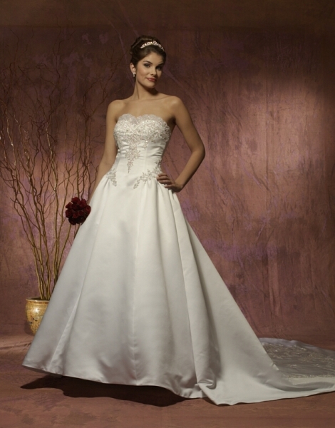 Wedding Dress_Formal cathedral train SC078