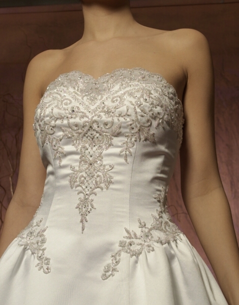 Wedding Dress_Formal cathedral train SC078