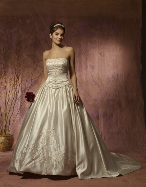 Wedding Dress_Formal cathedral trian SC080 - Click Image to Close