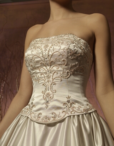 Wedding Dress_Formal cathedral trian SC080