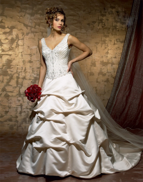 Wedding Dress_Caught-up hem SC091 - Click Image to Close