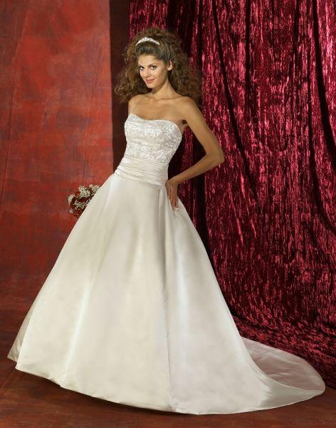 Wedding Dress_Cathedral train SC093 - Click Image to Close