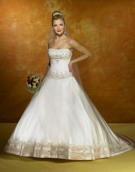 Wedding Dress_Cathedral train SC108 - Click Image to Close
