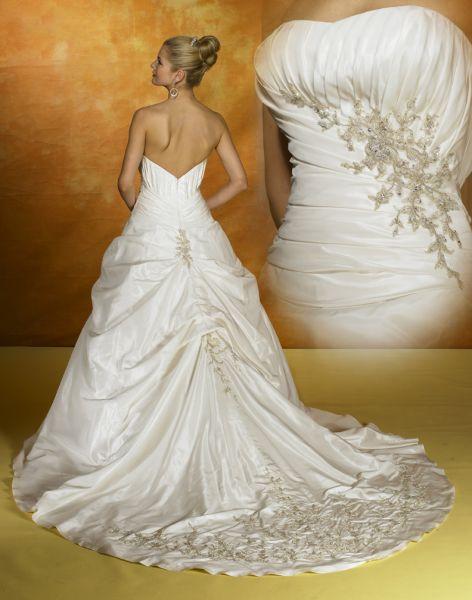 Wedding Dress_Cathedral train SC110 - Click Image to Close