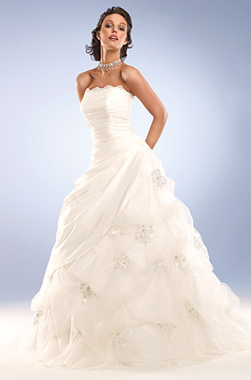 Wedding Dress_Caught-up hem SC208 - Click Image to Close