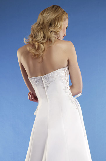 Wedding Dress_Sweetheart neckline SC227