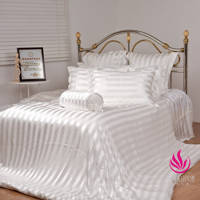 Orifashion Silk Bed Sheet Jacquard Stripes Patterns Queen Size S