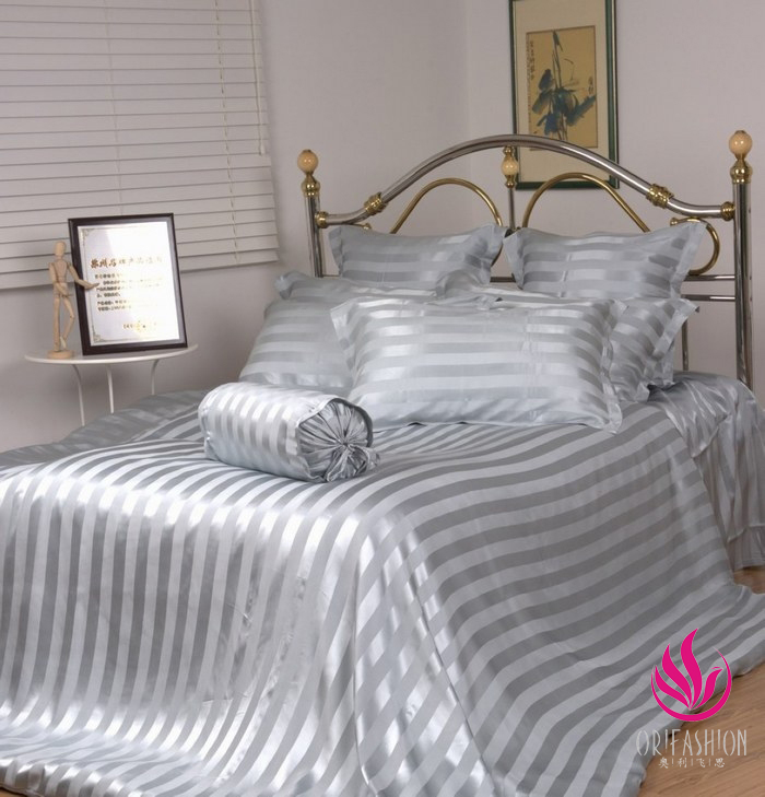 Orifashion Silk Bed Sheet Jacquard Stripes Patterns Queen Size S
