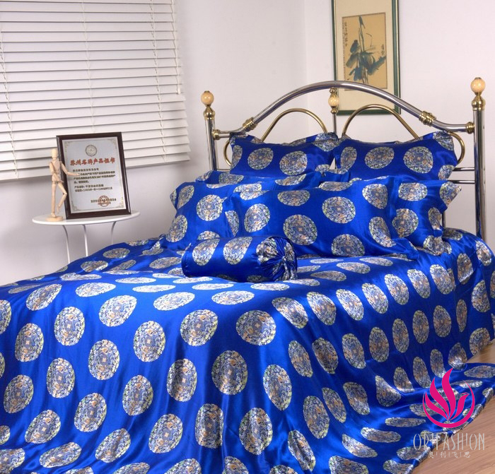 Orifashion Silk Bed Sheet Printed with Auspicious Totem Queen Si