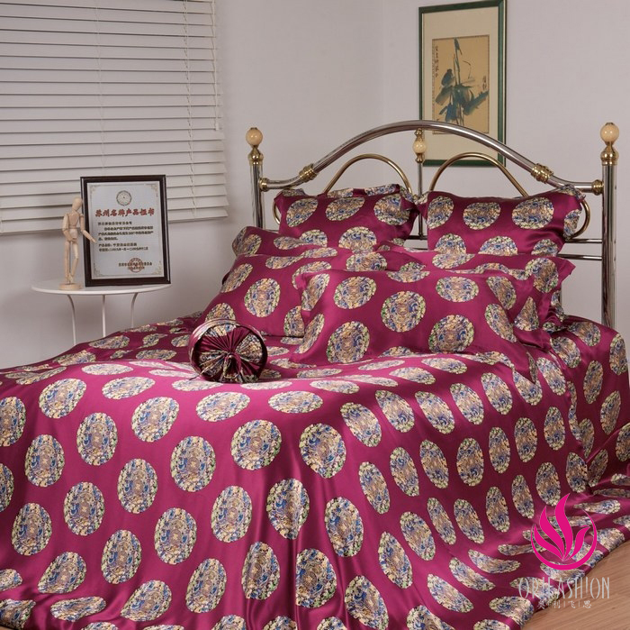 Orifashion Silk Bed Sheet Printed with Auspicious Totem Queen Si