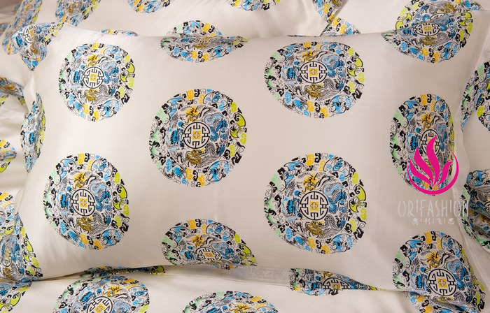 Orifashion Silk Pillow Sham Printed with Auspicious Totem (set o - Click Image to Close