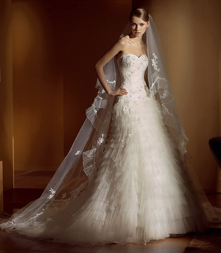 Orifashion Handmadestrapless wedding dress / gown 124 - Click Image to Close