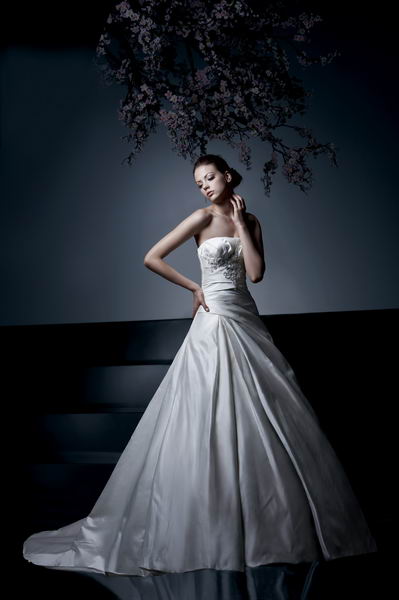 Orifashion Handmadestrapless wedding dress / gown 140 - Click Image to Close